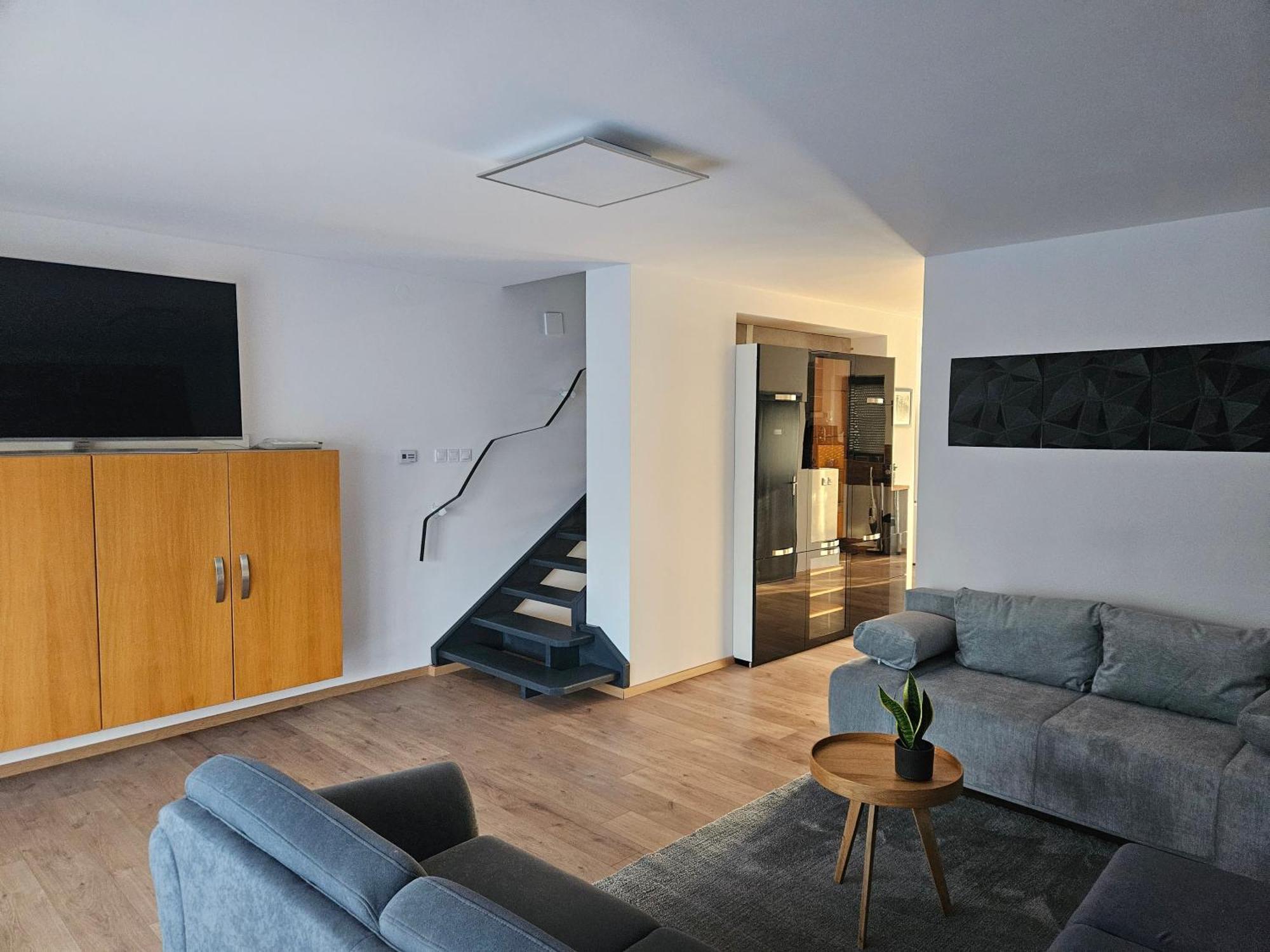 Toelgyes Apartmanhaz 塞格德 外观 照片